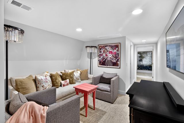 2211 Old Hickory Blvd, Nashville, TN 37215
