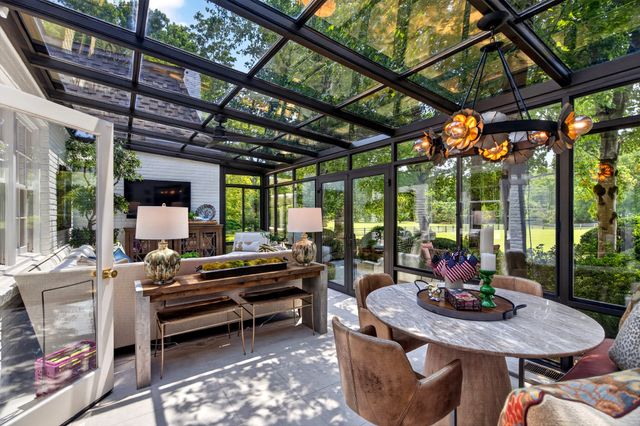 2211 Old Hickory Blvd, Nashville, TN 37215