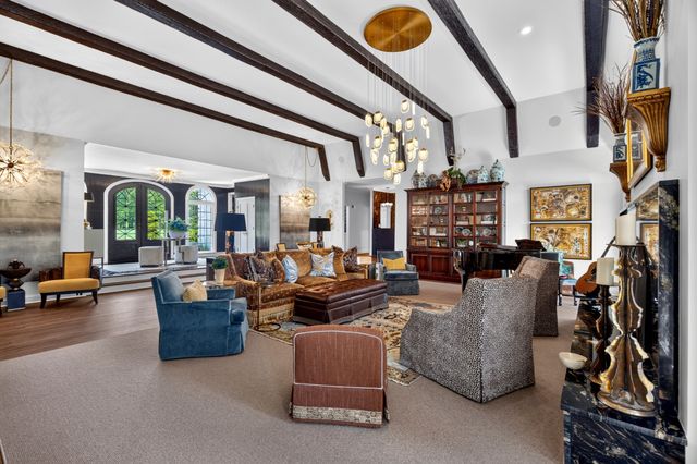 2211 Old Hickory Blvd, Nashville, TN 37215