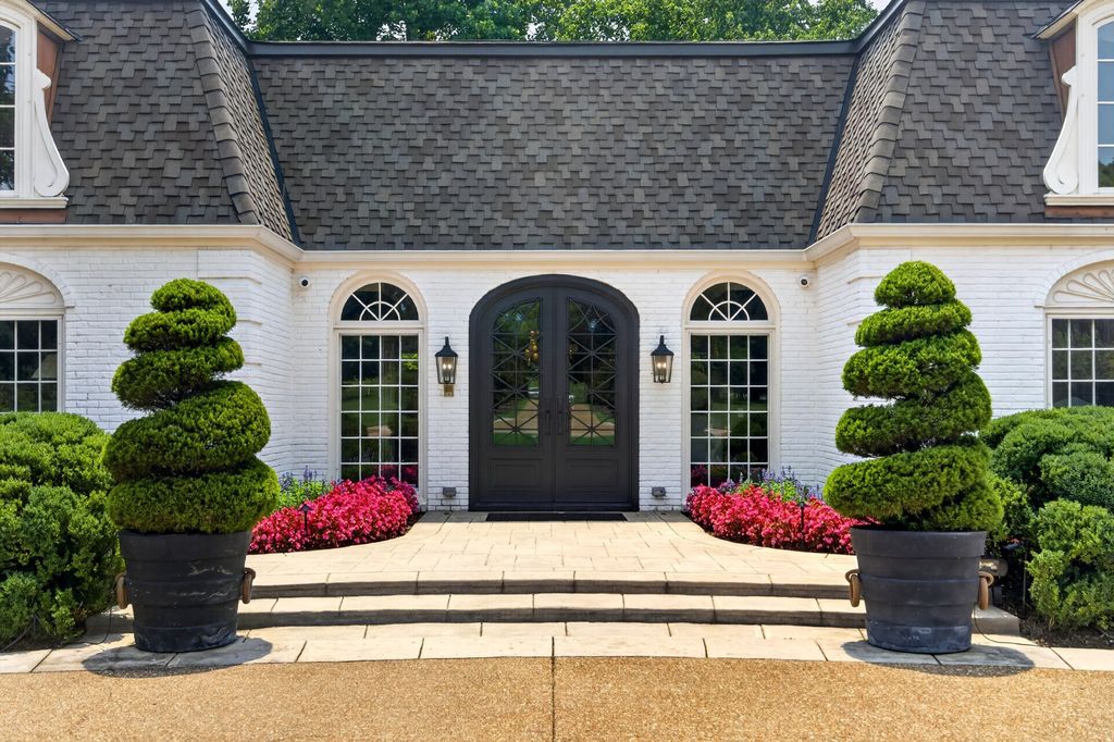 2211 Old Hickory Blvd, Nashville, TN 37215