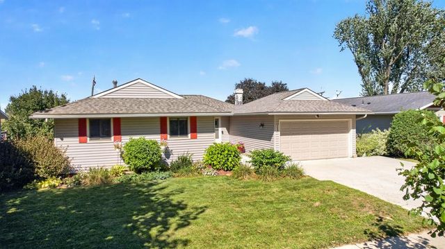 2509 26th Street NW, Rochester, MN 55901