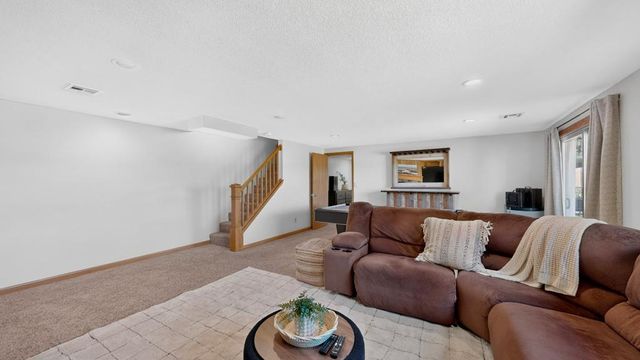 2509 26th Street NW, Rochester, MN 55901