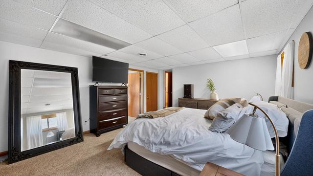 2509 26th Street NW, Rochester, MN 55901