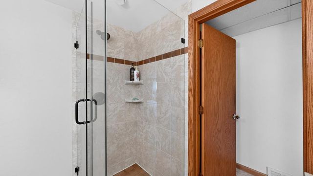 2509 26th Street NW, Rochester, MN 55901