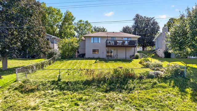 2509 26th Street NW, Rochester, MN 55901