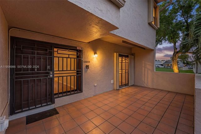 12233 SW 24th Ter 35, Miami, FL 33175