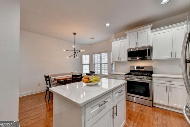 5247 Blossom Brook Drive, Sugar Hill, GA 30518