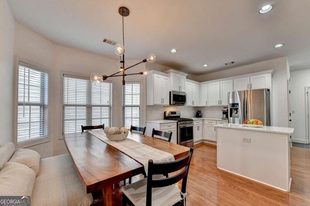 5247 Blossom Brook Drive, Sugar Hill, GA 30518