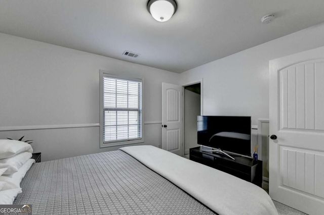 5247 Blossom Brook Drive, Sugar Hill, GA 30518
