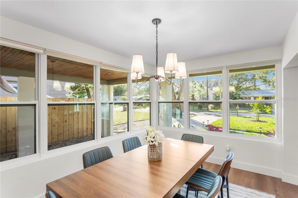 Image 15 of property listing at 1747 SANTA ANNA DRIVE, Dunedin, FL 34698