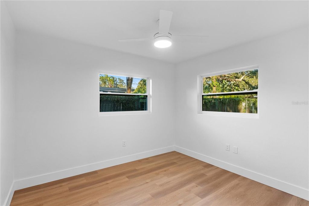 Image 24 of property listing at 1747 SANTA ANNA DRIVE, Dunedin, FL 34698