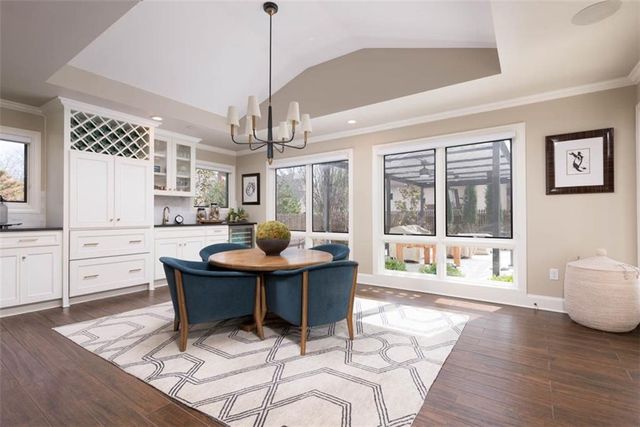 8943 Cedar Drive, Prairie Village, KS 66207