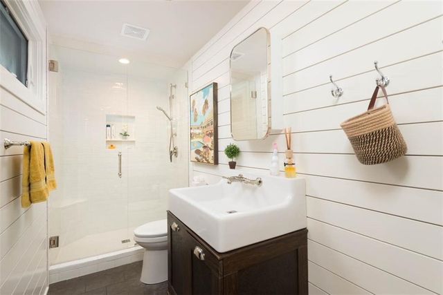 8943 Cedar Drive, Prairie Village, KS 66207