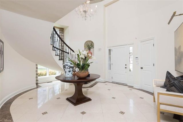 8943 Cedar Drive, Prairie Village, KS 66207