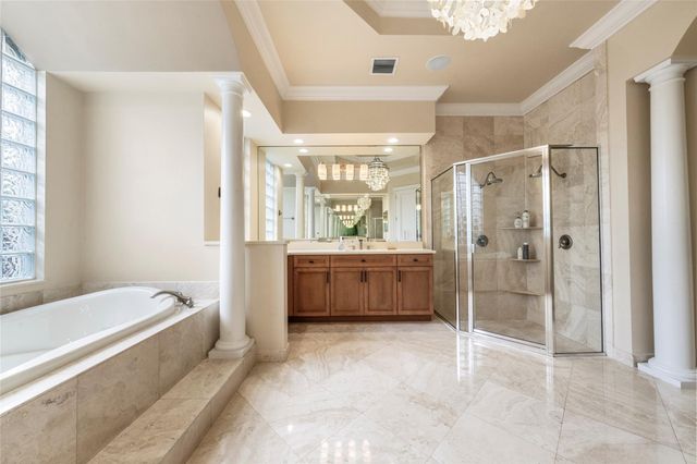 11047 Garden Ridge Court, Davie, FL 33328