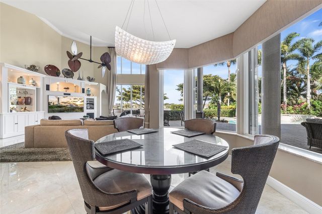 11047 Garden Ridge Court, Davie, FL 33328