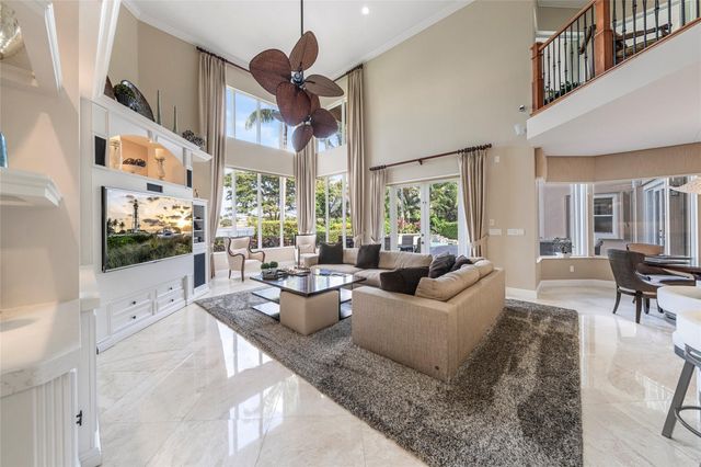 11047 Garden Ridge Court, Davie, FL 33328