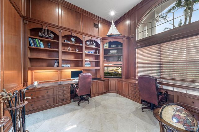 11047 Garden Ridge Court, Davie, FL 33328