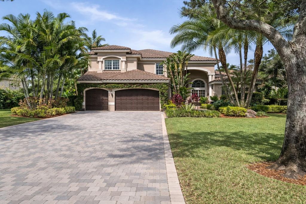 11047 Garden Ridge Court, Davie, FL 33328