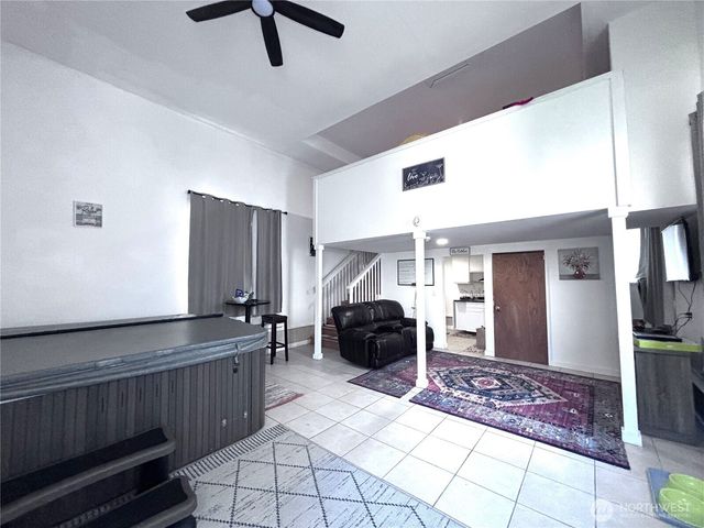 169 N Port Lp NW, Ocean Shores, WA 98569