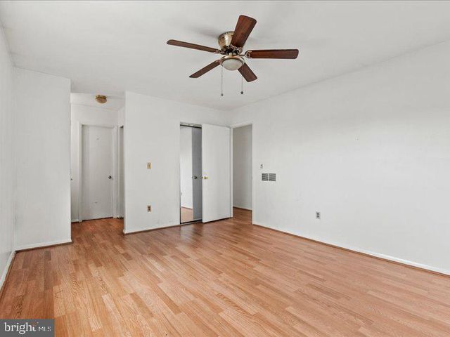 364 HIVNER RD, Harrisburg, PA 17111