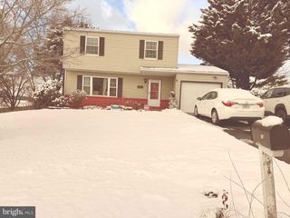 364 HIVNER RD, Harrisburg, PA 17111