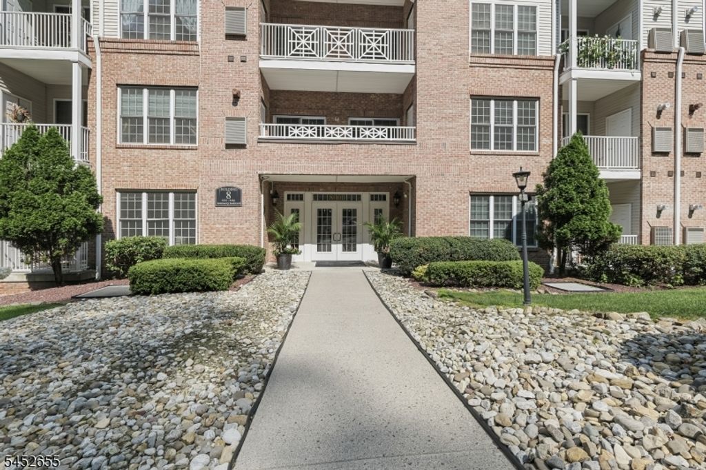 8301 Sanctuary Blvd 8301, Riverdale Boro, NJ 07457 — exterior
