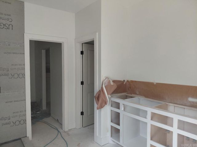 36 Baltanas Way, Hot Springs Village, AR 71909