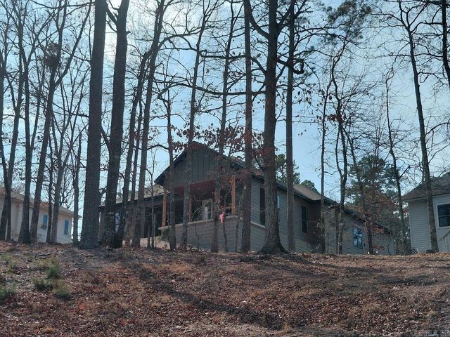 36 Baltanas Way, Hot Springs Village, AR 71909