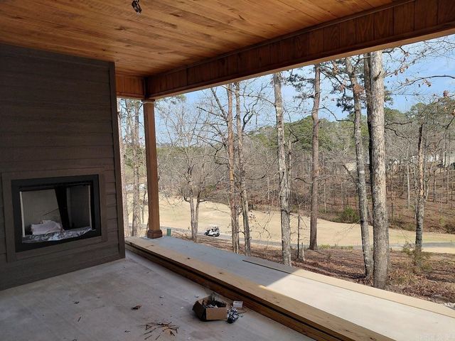 36 Baltanas Way, Hot Springs Village, AR 71909