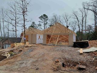 36 Baltanas Way, Hot Springs Village, AR 71909