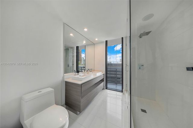 460 NE 28th St 701, Miami, FL 33137