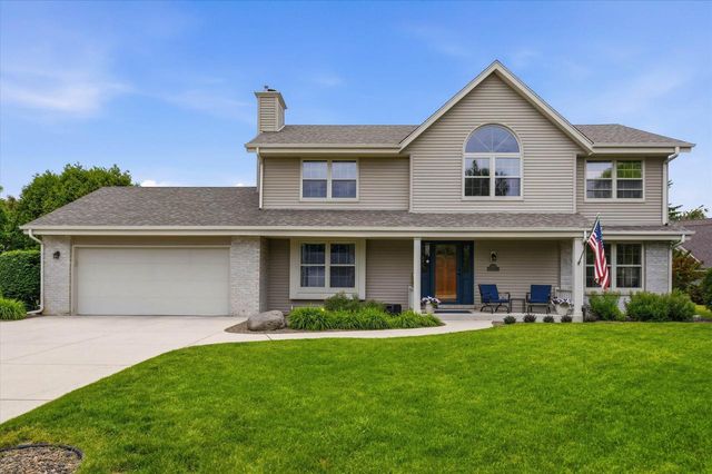 W171N10218 Wildrose LANE, Germantown, WI 53022