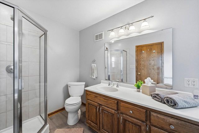 W171N10218 Wildrose LANE, Germantown, WI 53022