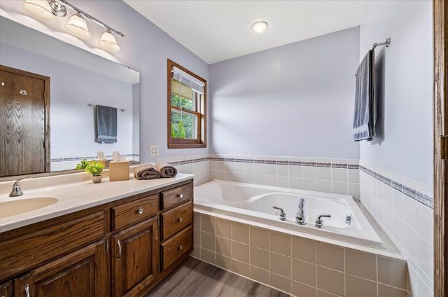 W171N10218 Wildrose LANE, Germantown, WI 53022