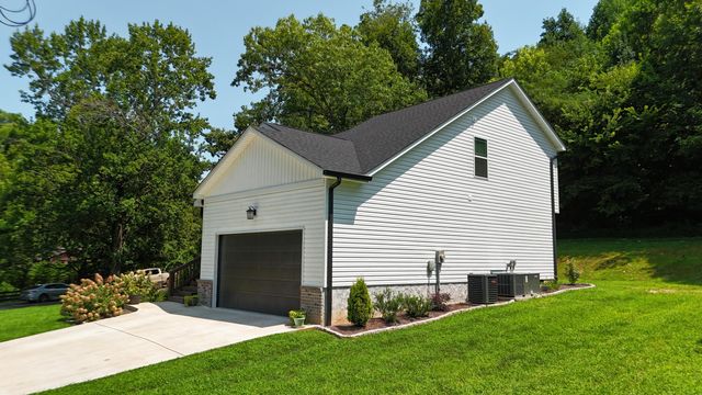 270 Hartman Circle, Dunlap, TN 37327
