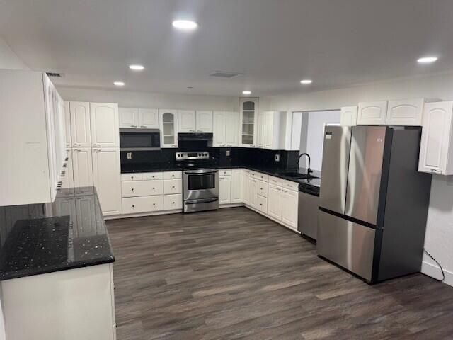 8421 Pioneer Road, West Palm Beach, FL 33411