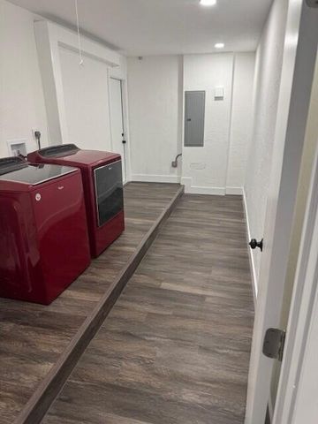 8421 Pioneer Road, West Palm Beach, FL 33411