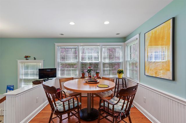 20 Orchard Lane, Katonah, NY 10536