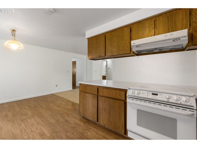 383 Nw 140TH Pl, Beaverton, OR 97006