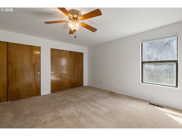 383 Nw 140TH Pl, Beaverton, OR 97006