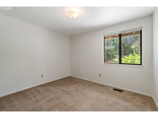 383 Nw 140TH Pl, Beaverton, OR 97006