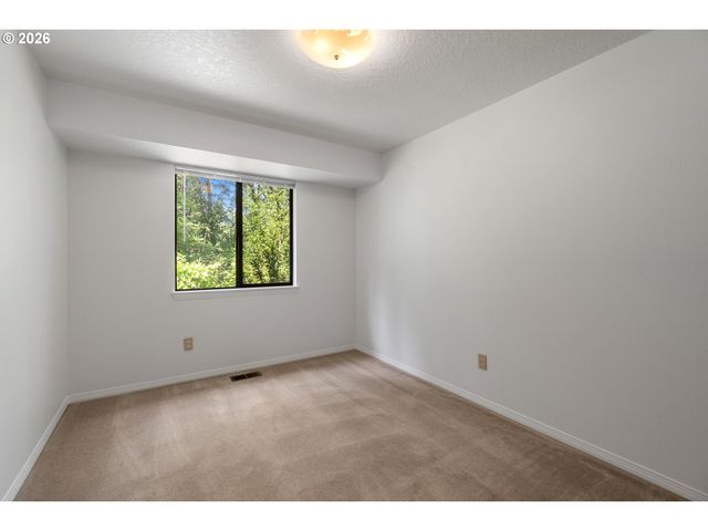383 Nw 140TH Pl, Beaverton, OR 97006