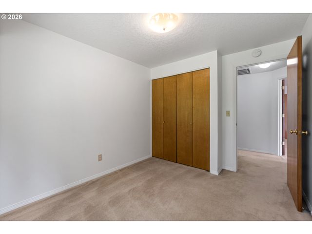 383 Nw 140TH Pl, Beaverton, OR 97006