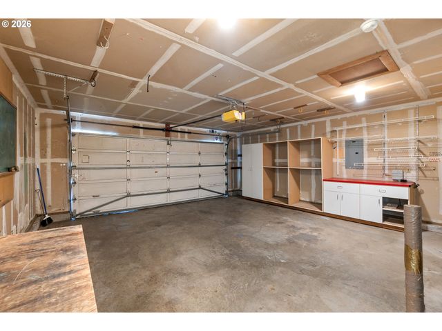383 Nw 140TH Pl, Beaverton, OR 97006
