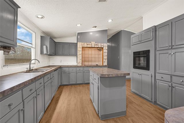 3725 Allen Road, Pearland, TX 77584