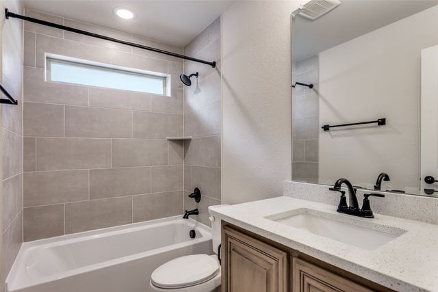 725 Seahawk Street, Joshua, TX 76058