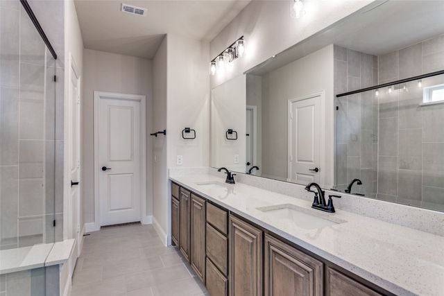 725 Seahawk Street, Joshua, TX 76058