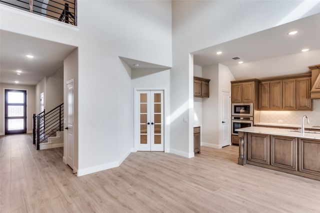 725 Seahawk Street, Joshua, TX 76058