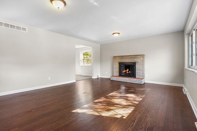 818 Mary Street, Villa Hills, KY 41017